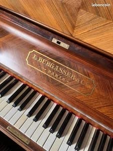 Burgasser & Cie logo