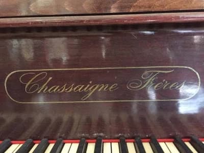 Chassaigne Freres logo