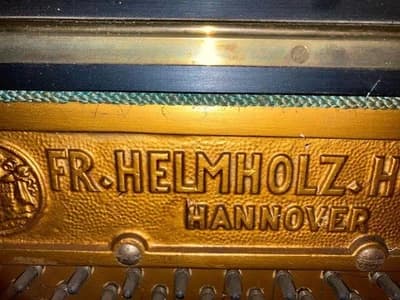 Helmholz Fr logo
