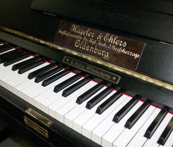 Hegeler & Ehlers logo